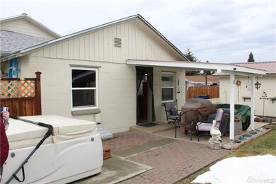 63 N Joseph Ave, East Wenatchee, WA 98802 - photo 5