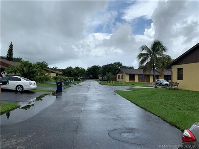 unlisted-address, Miami, FL 33193 - photo 5