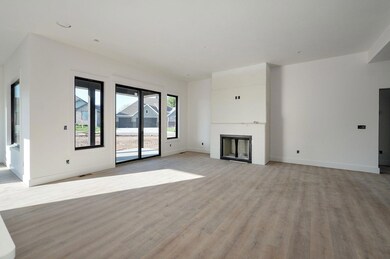 Lot 32 W Allen-3
