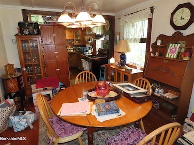 1138 Main Rd, Stamford, VT 05352 - photo 6