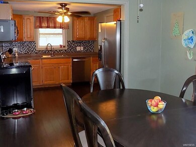 2721 Homeyer Rd, North Tonawanda, NY 14120 - photo 4