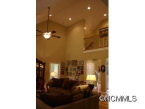 Beatifully Lighted Great Room