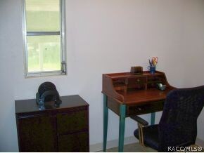 SMALL BEDROOM OR STUDY