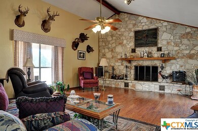 17110 N Highway 16, Helotes, TX 78023 - photo 4