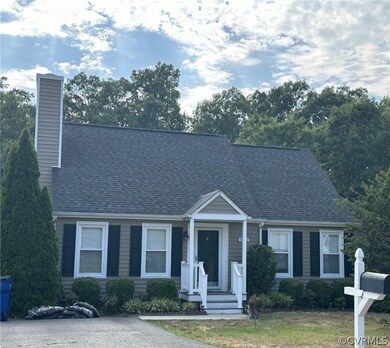 10422 Gibsons Landing Dr, Henrico, VA 23233 - photo 2
