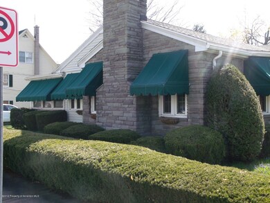 730 W Lackawanna Ave, Blakely, PA 18447 - photo 2