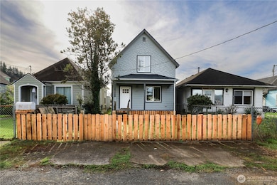 1114 Wheeler Ave, Hoquiam, WA 98550 - photo 2