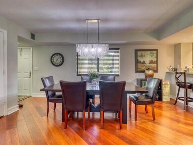 1641a Spoonbill Ln Naples FL 34105 USA-0
