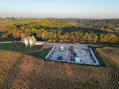 28928 Monarch Ave, Kendall, WI 54638 - photo 3