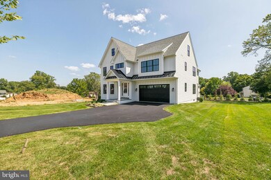 109 Eagle Dr, Broomall, PA 19008 - photo 2