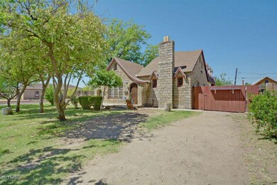 Front View 25th Street