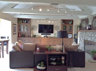 1956 E Lakeside Way, Vincennes, IN 47591 - photo 3