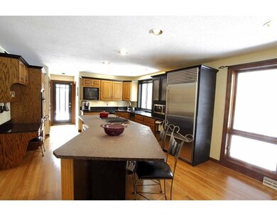 32 Mosher St, South Dartmouth, MA 02748 - photo 5