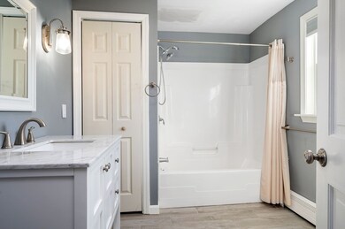 11 Manchaug St, Douglas, MA 01516 - photo 5