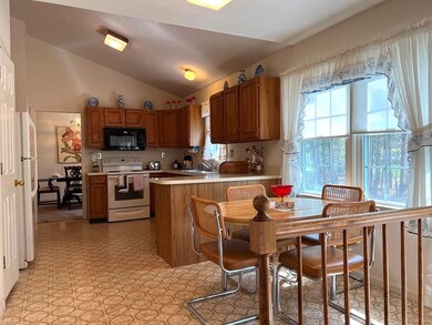 2 Pinehurst St, Hudson, NH 03051 - photo 4