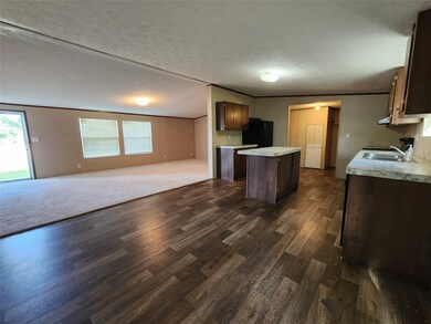 9304 Cr 190, Manvel, TX 77578 - photo 7