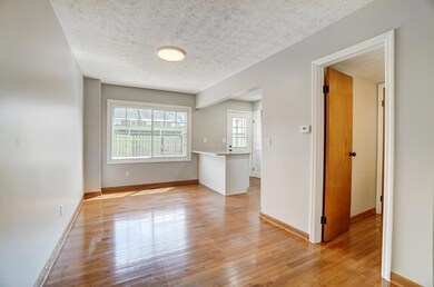 422 Pamlico St unit 7, Columbus, OH 43228 - photo 6