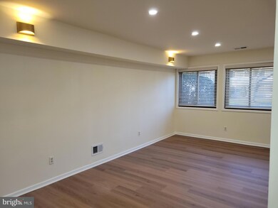 15 Avon Dr unit J, East Windsor, NJ 08520 - photo 6