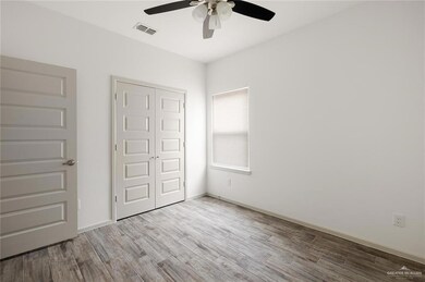 439 Frio Ln unit 3, Alamo, TX 78516 - photo 4