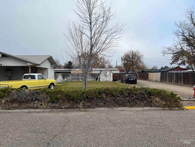 985 NW 2nd Ave, Ontario, OR 97914 - photo 7