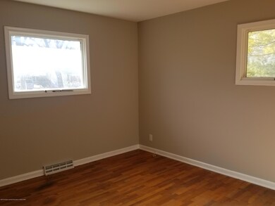 709 Edwards St, Grand Ledge, MI 48837 - photo 7