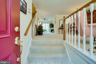 8027 Galla Knoll Cir, Springfield, VA 22153 - photo 2