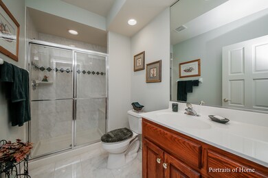 55 Pine Tree Ln unit 2, Burr Ridge, IL 60527 - photo 7