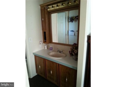 216 Horseshoe Dr, Garnet Valley, PA 19060 - photo 6