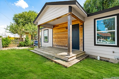 118 W Zavalla, San Antonio, TX 78204 - photo 2