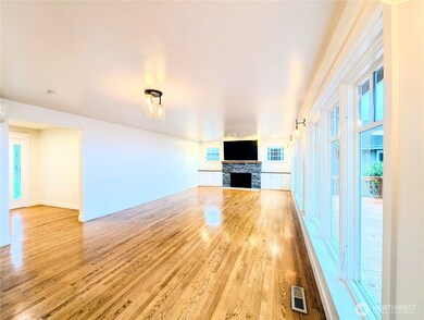 1539 Mukilteo Ln, Mukilteo, WA 98275 - photo 5