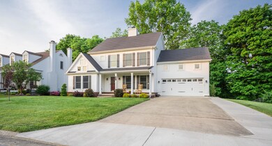 817 Isaac Shelby Cir E, Frankfort, KY 40601 - photo 5