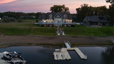 2008 Larson Rd, Bismarck, ND 58504 - photo 4