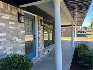 4510 W 30th Ave, Pine Bluff, AR 71603 - photo 2