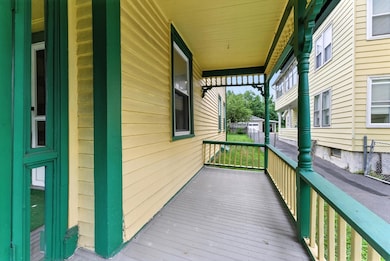 112 Grape St, Chicopee, MA 01013 - photo 2