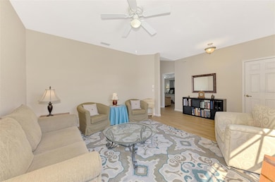 Front Entry Bonus Room