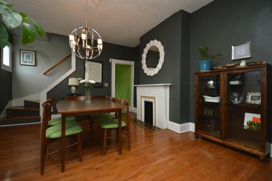 Dining Room (2)
