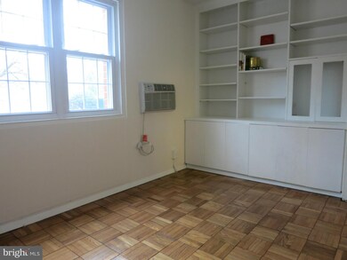 1642 Preston Rd, Alexandria, VA 22302 - photo 7