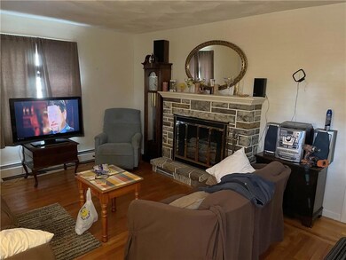 29 Tucker St, Central Falls, RI 02863 - photo 4