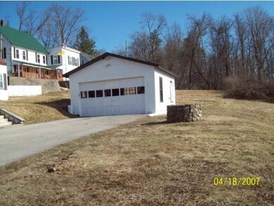 Sprawling Front Yard