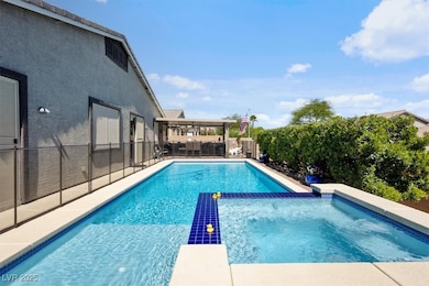 7620 Marble Mesa Ct, Las Vegas, NV 89149 - photo 4