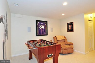 6848 Littlewood Ct, Sykesville, MD 21784 - photo 3