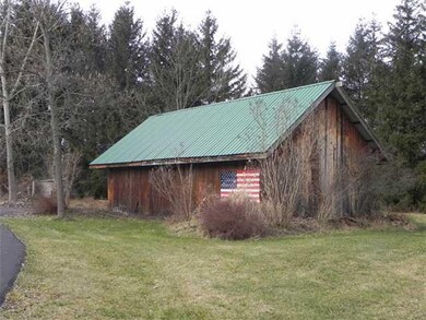 Stable/Barn Separate spacious barn