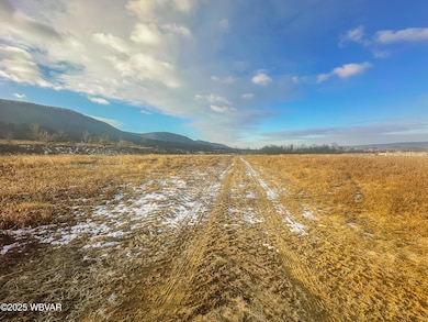 Heckmans Gap Rd Mill Hall - Main