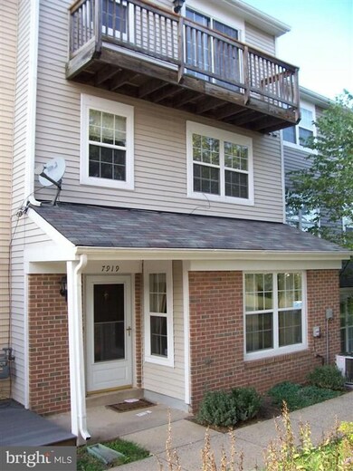 7919 Apache Ridge Ct, Manassas, VA 20109 - photo 2