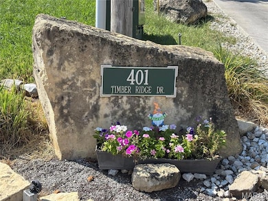 401 Timber Ridge Dr unit 16, Grafton, IL 62037 - photo 5