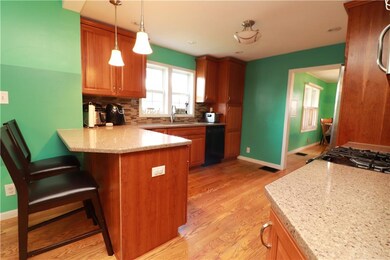 2609 13th St, Columbus, IN 47201 - photo 5