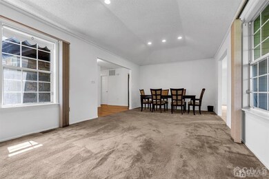 12 Alexander Hamilton Ct, Monroe Township, NJ 08831 - photo 7