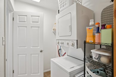 645 Swenson Ave unit 3, Springville, UT 84663 - photo 5