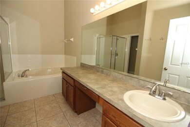 947 Brayton Ln, Davenport, FL 33897 - photo 5