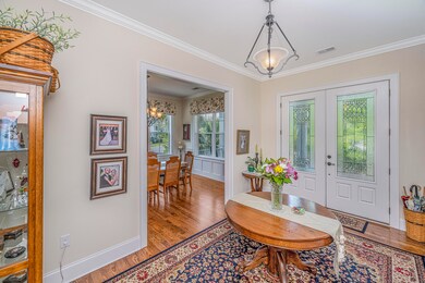 2720FountainheadWay09